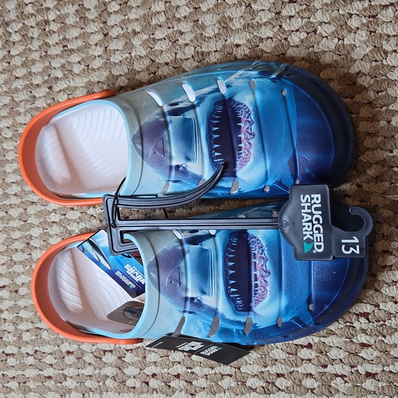 Rugged Shark Size 13 Flip Flops Shoes Discovery Shark Week Washable Slip Ons - Picture 1 of 3